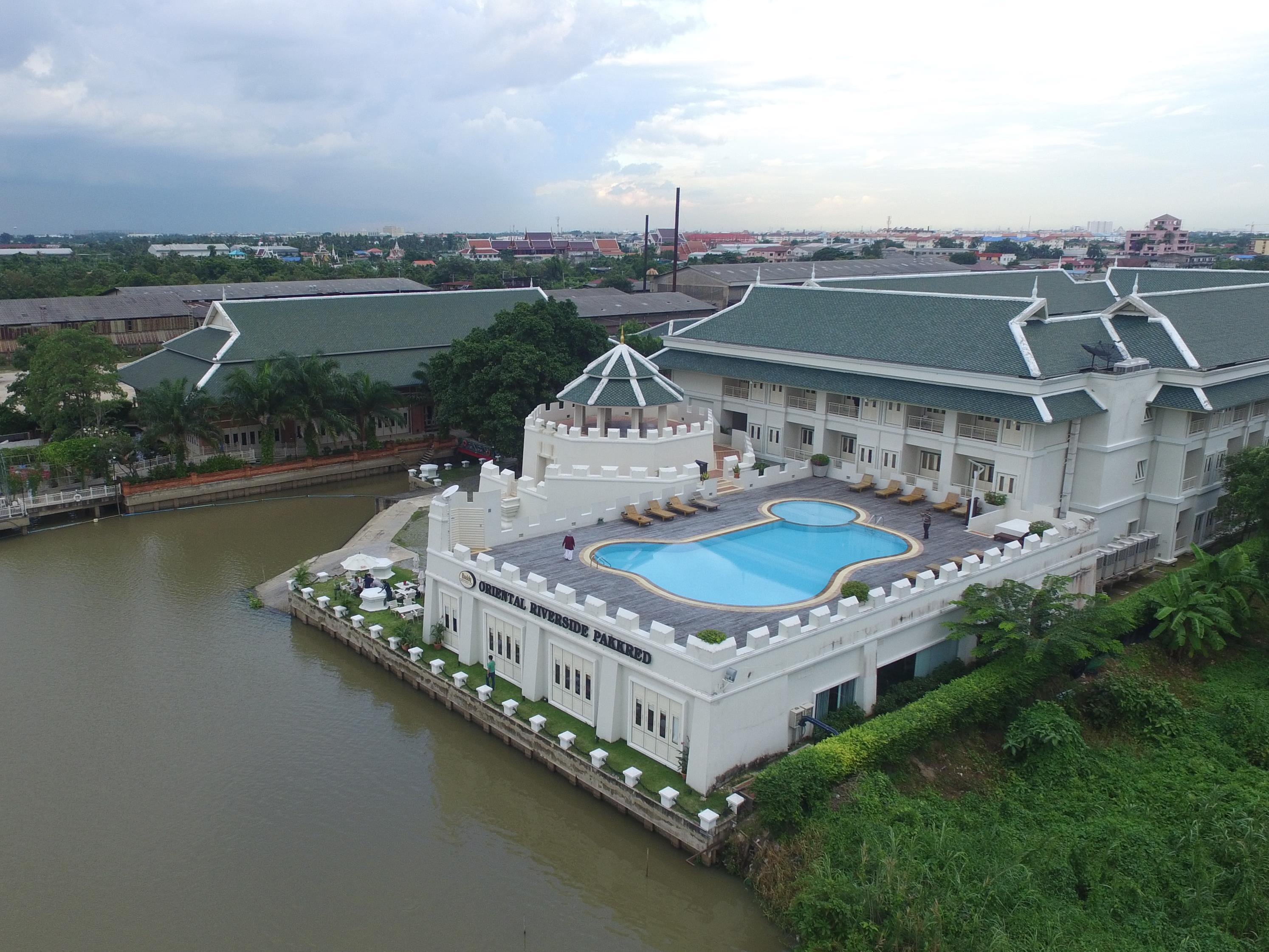 Kalanan Riverside Resort Nonthaburi Zewnętrze zdjęcie