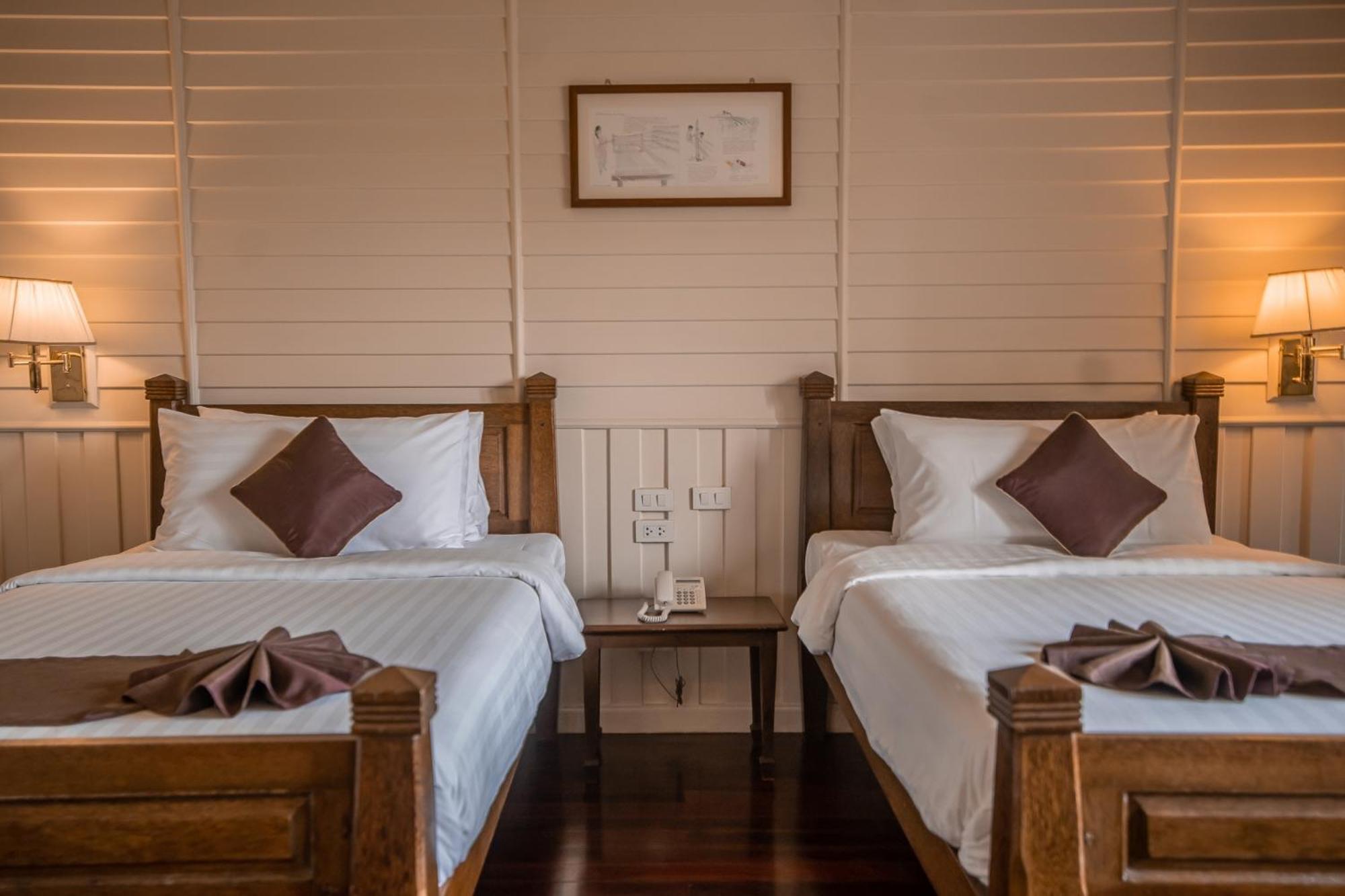 Kalanan Riverside Resort Nonthaburi Zewnętrze zdjęcie